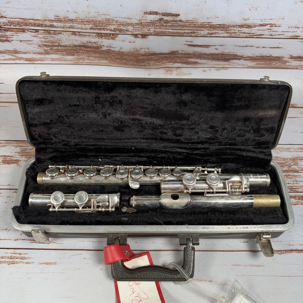 Selmer Bundy Vintage Flute with Hard Case Student Model For Parts